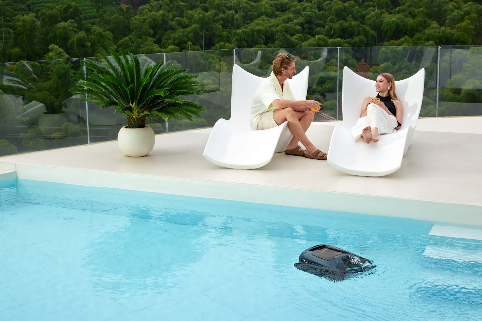 Beatbot AquaSense 2 Ultra vs. AquaSense 2 Pro: Which Robot Pool Cleaner Suits Your Budget?